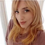 Benvenuti sul mio indirizzo, sarei felice di accompagnarvi nella ricerca del miglioramento della lingua francese ampliando la vostra curiosità ed entusiasmo. Puntuale e sorridente, accogliente e comprensiva saprò essere all'ascolto per esaudire i vostri o